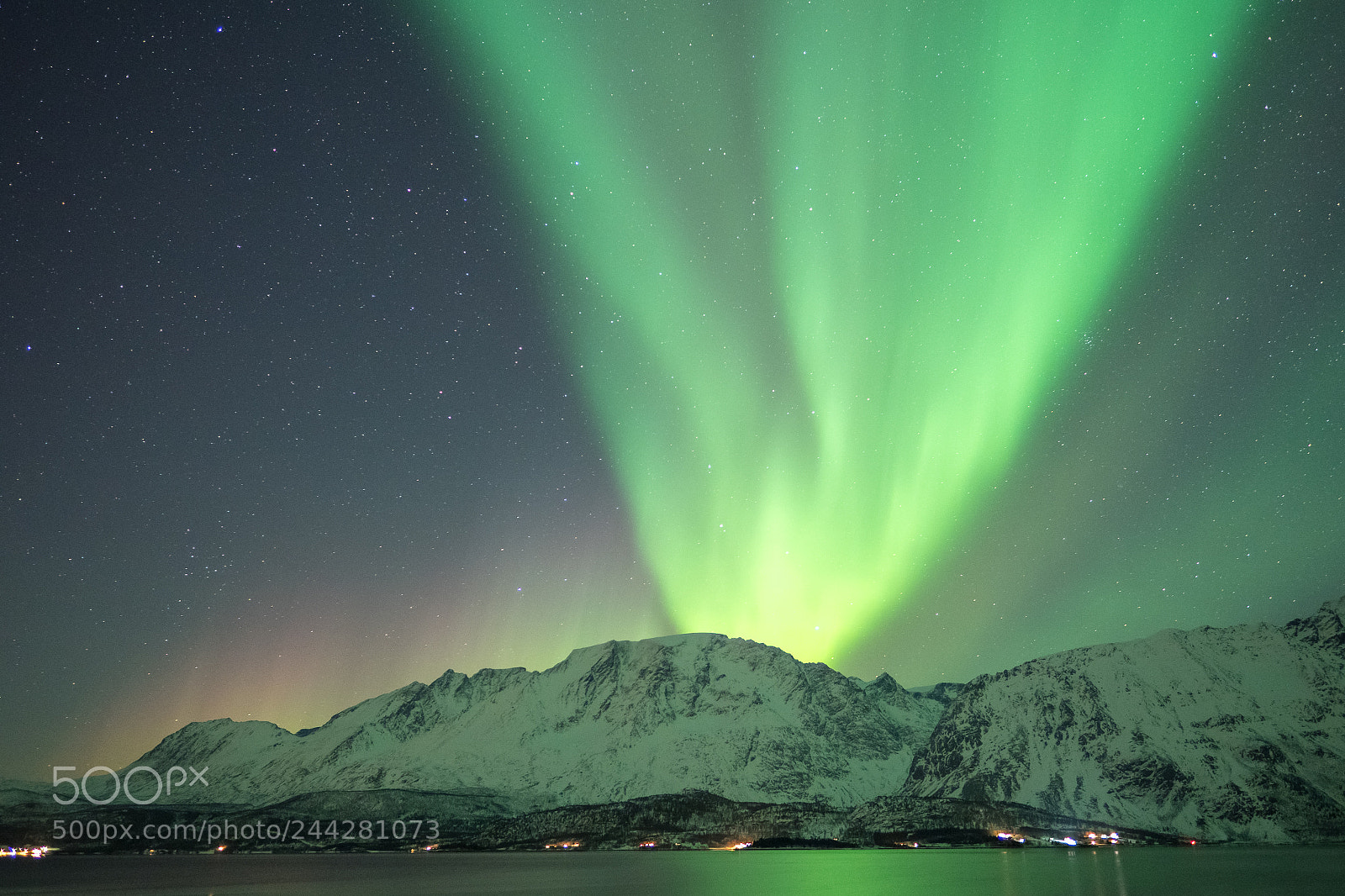 Olympus OM-D E-M1 Mark II sample photo. Northern lights photography