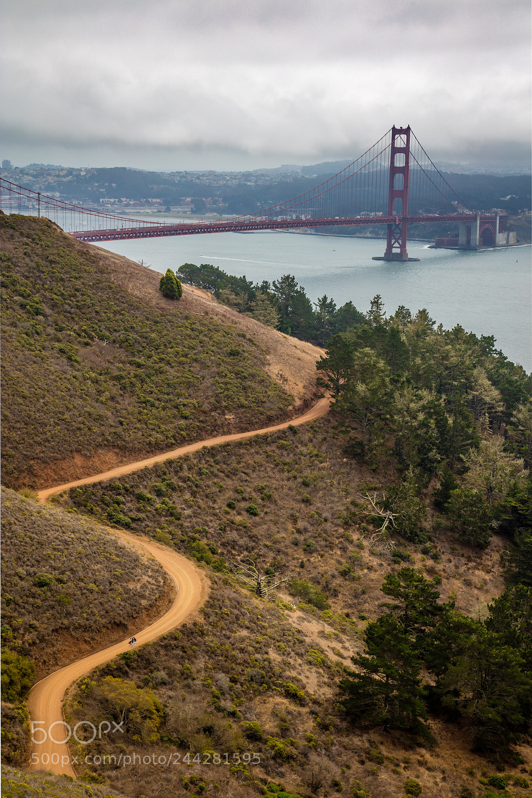 Canon EOS 5DS R sample photo. The path to the photography