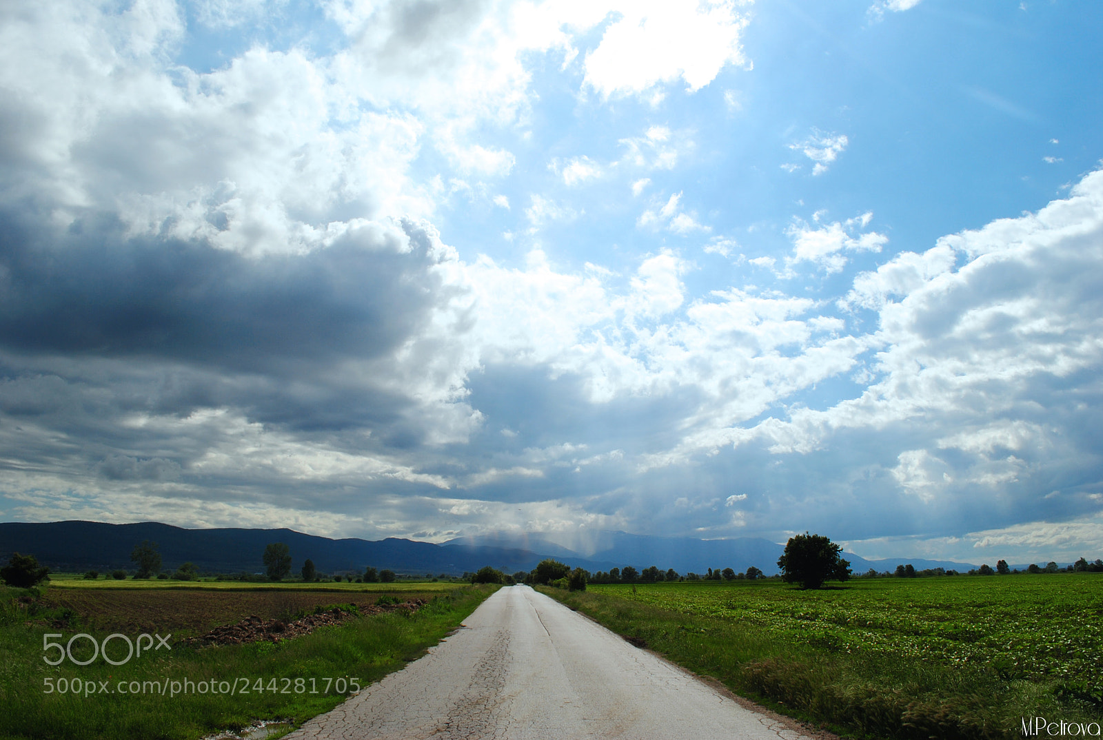 Nikon D3000 sample photo. On the road photography