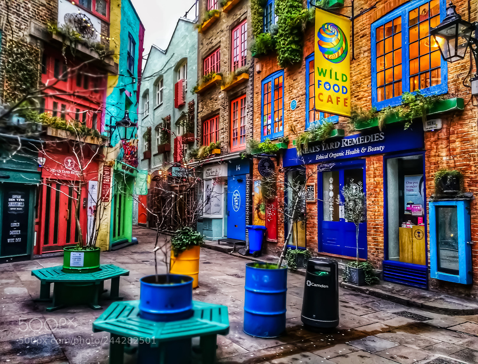 HUAWEI P9 sample photo. Neal's yard photography