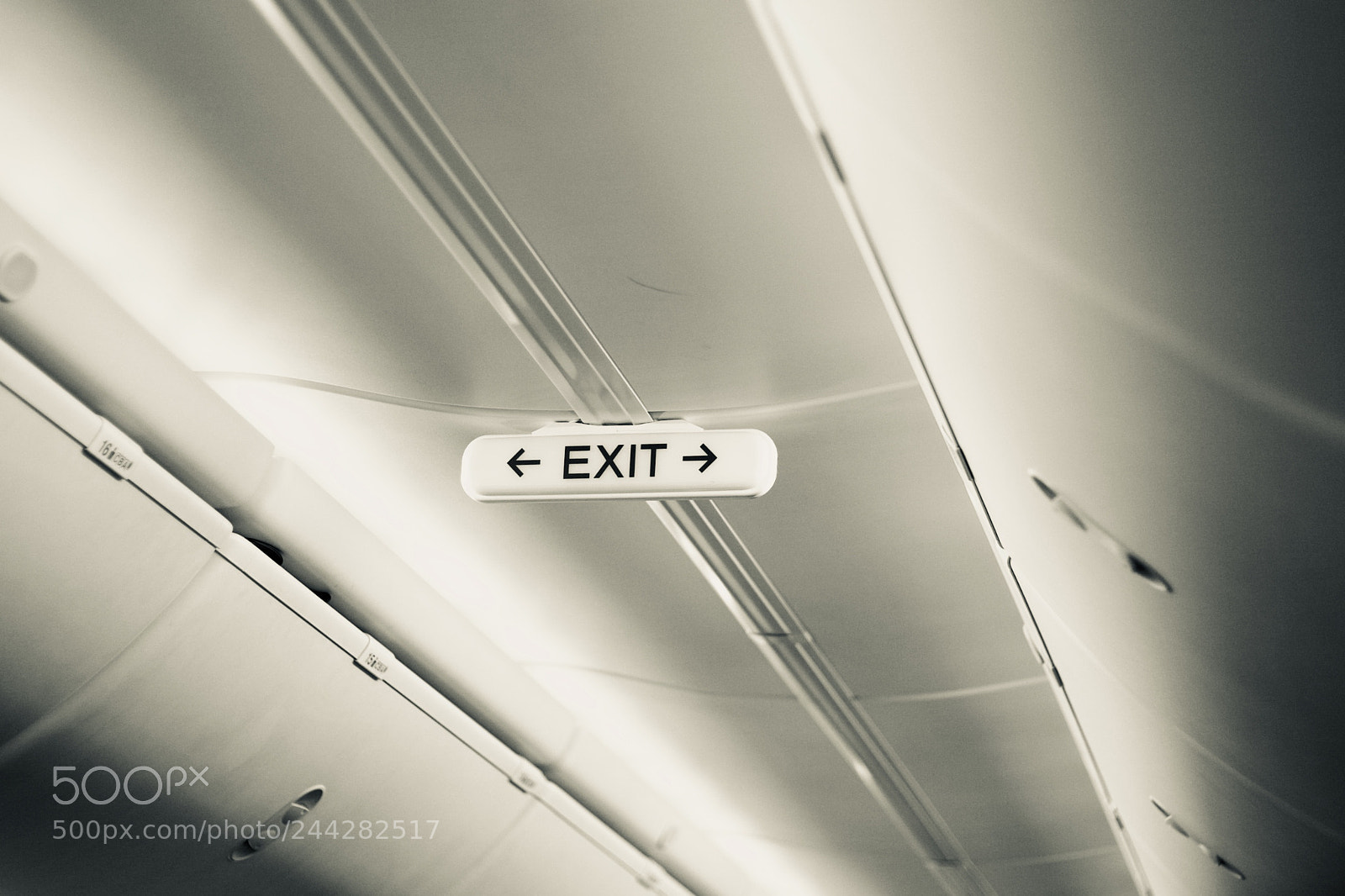 Canon EOS 10D sample photo. Exit in plane photography