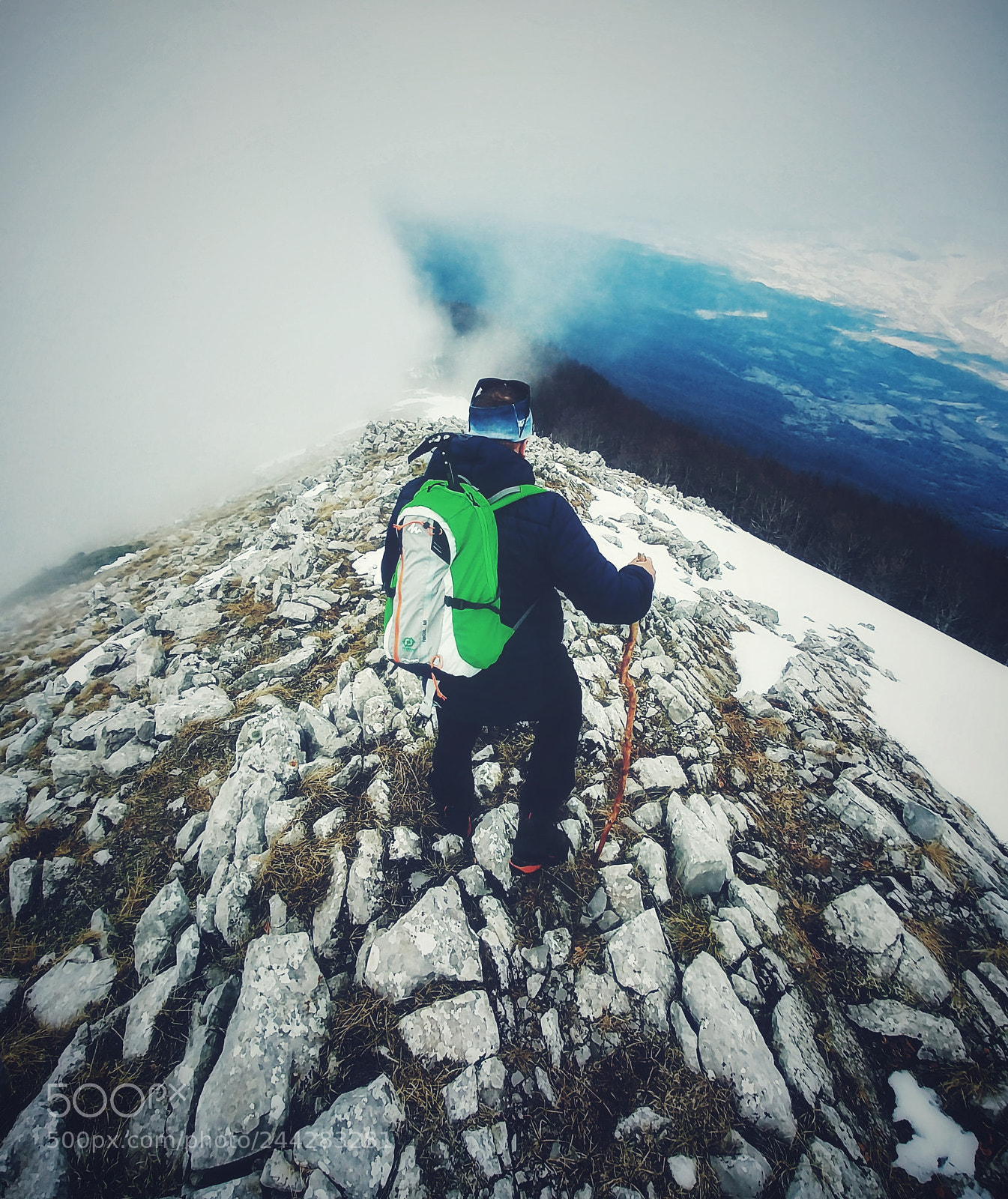 LG G6 sample photo. Mountainnering photography