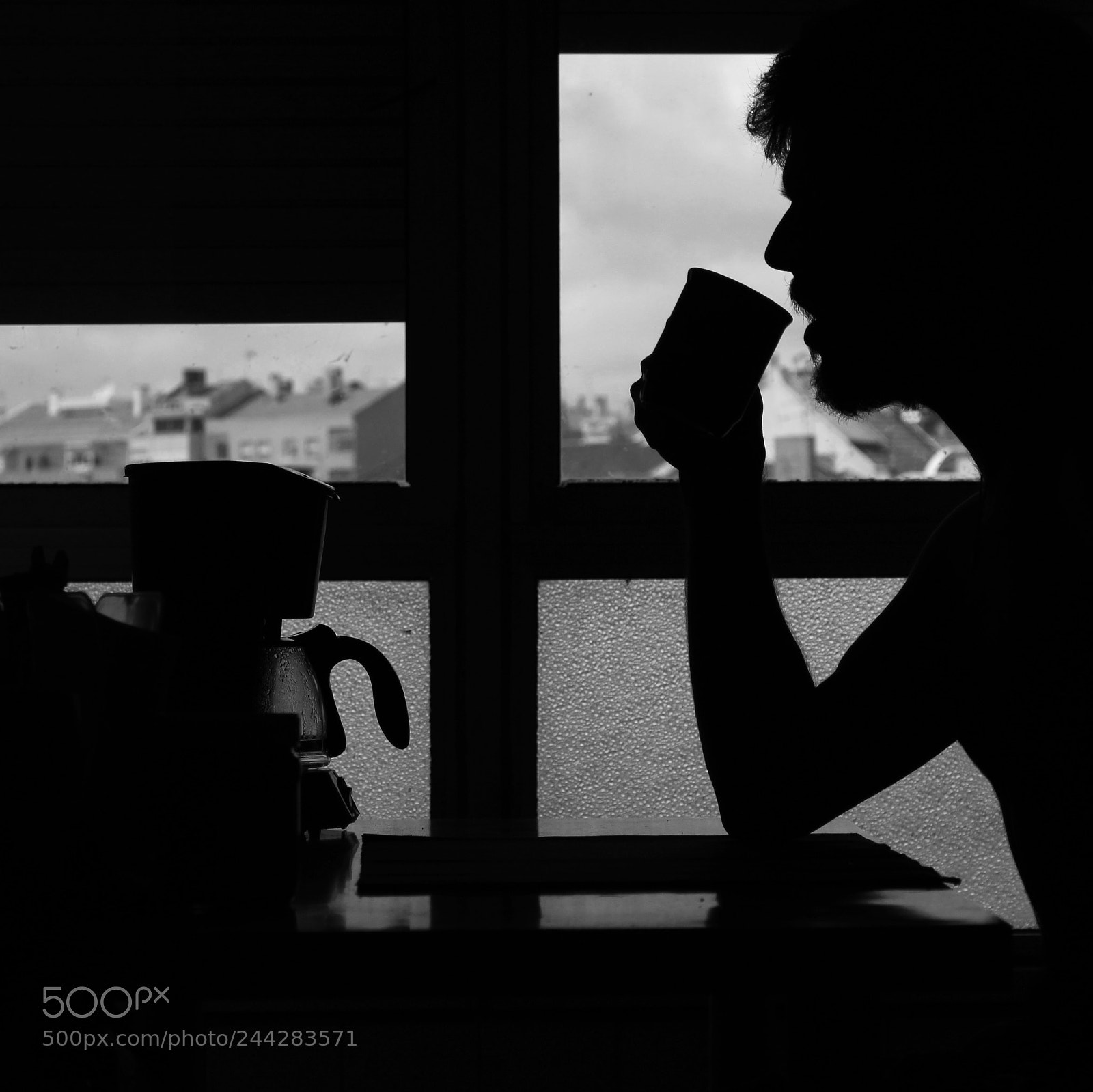 Canon EOS 100D (EOS Rebel SL1 / EOS Kiss X7) sample photo. Lonesome coffee photography