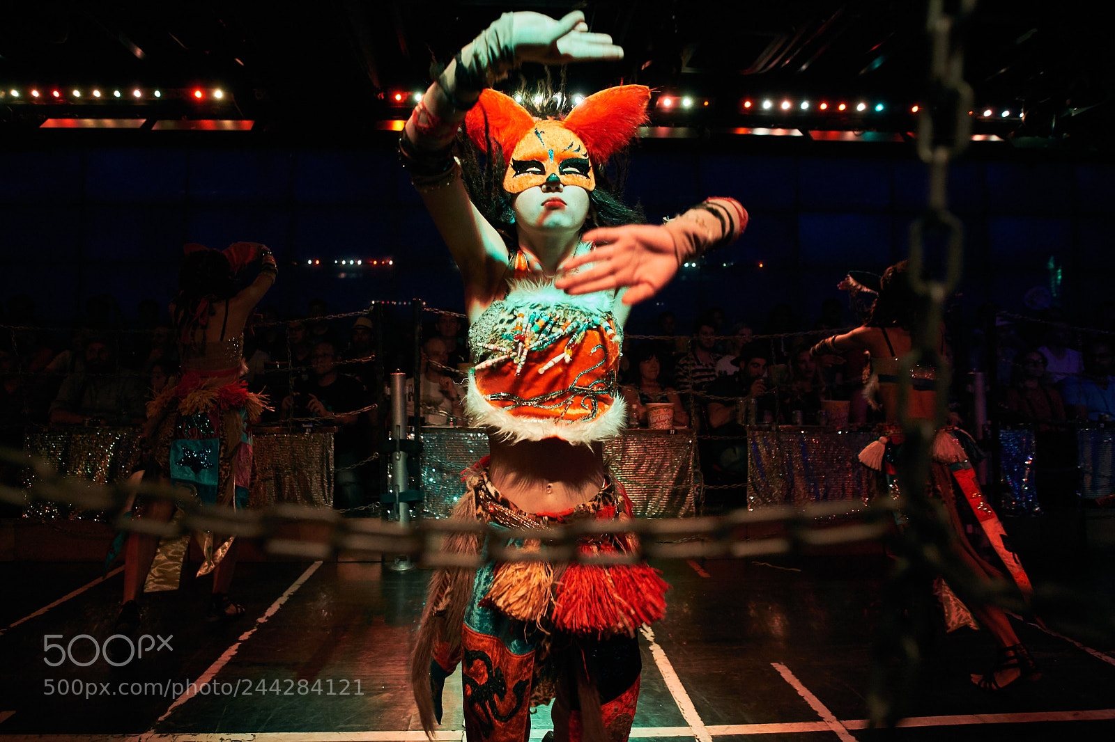 Fujifilm X-T20 sample photo. Robot restaurant photography
