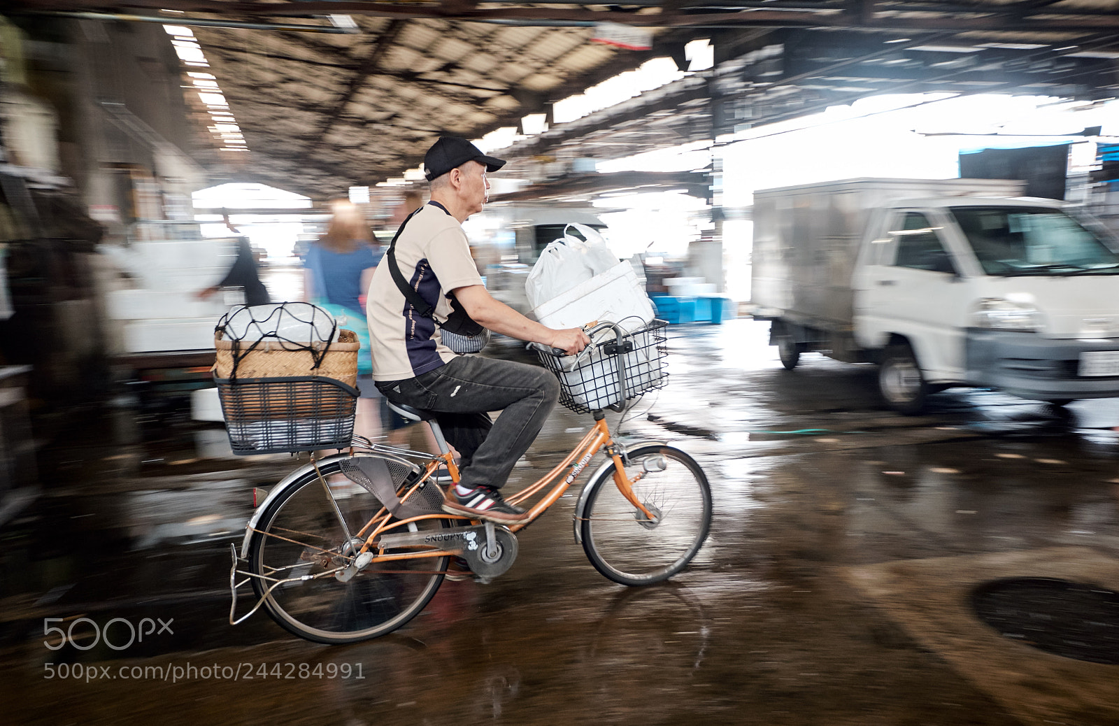 Fujifilm X-T20 sample photo. Tsukiji market photography