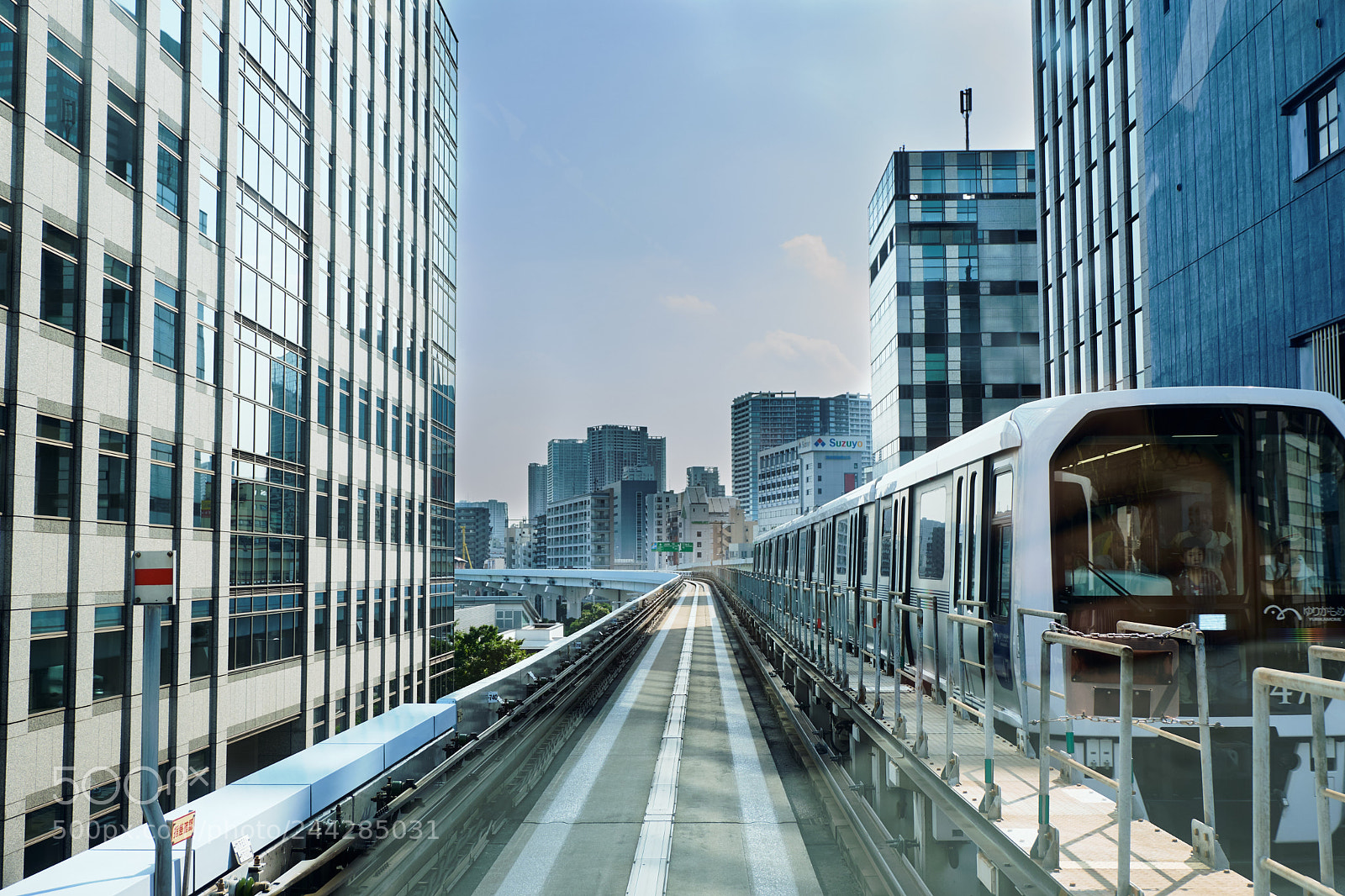 Fujifilm X-T20 sample photo. Monorail to odaiba photography