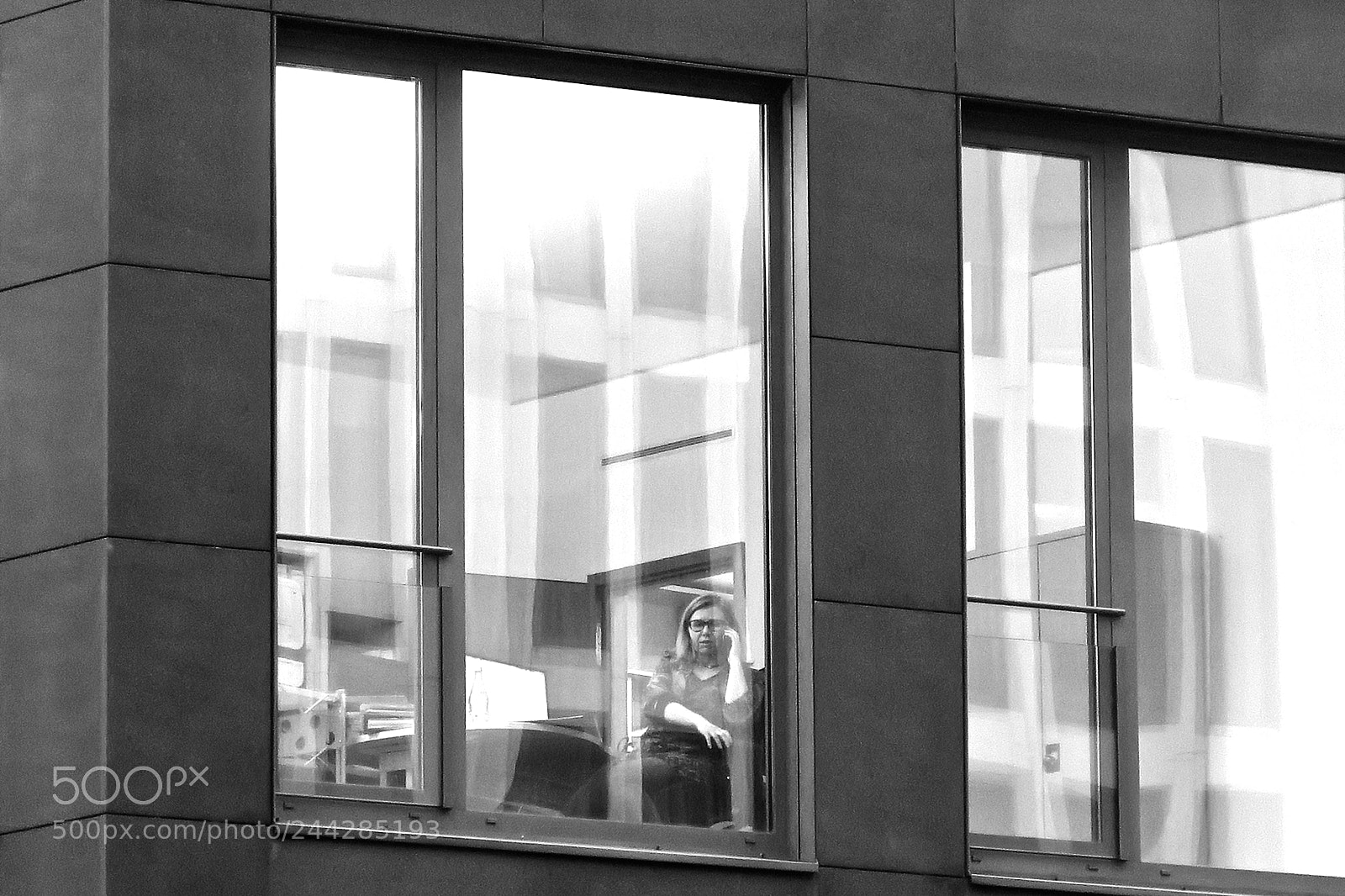 Canon PowerShot G7 X sample photo. Office photography
