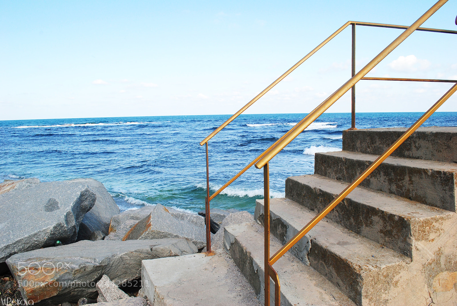 Nikon D3000 sample photo. Sea stairs photography
