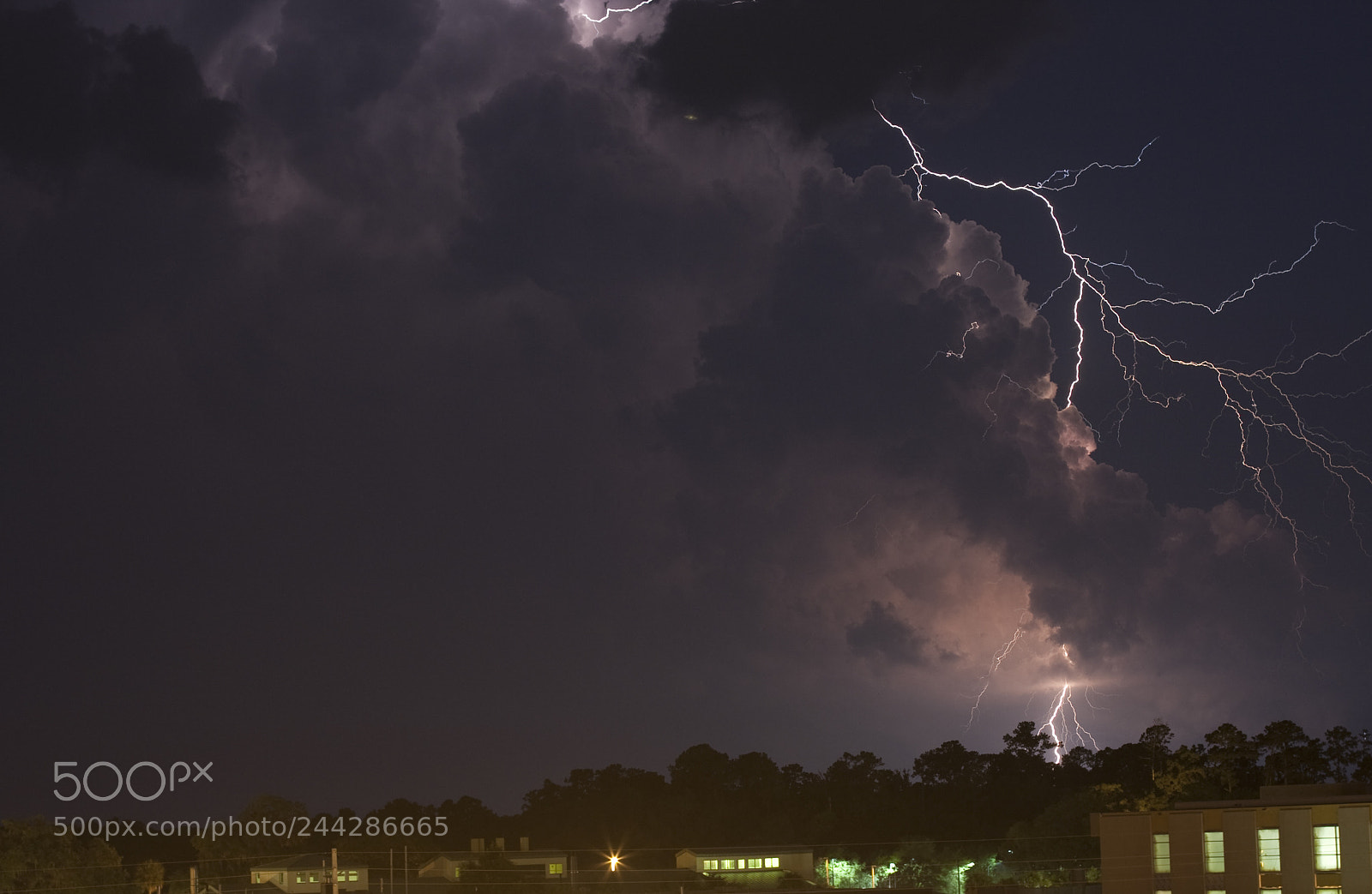 Canon EOS 40D sample photo. Lightning gnv 2 photography