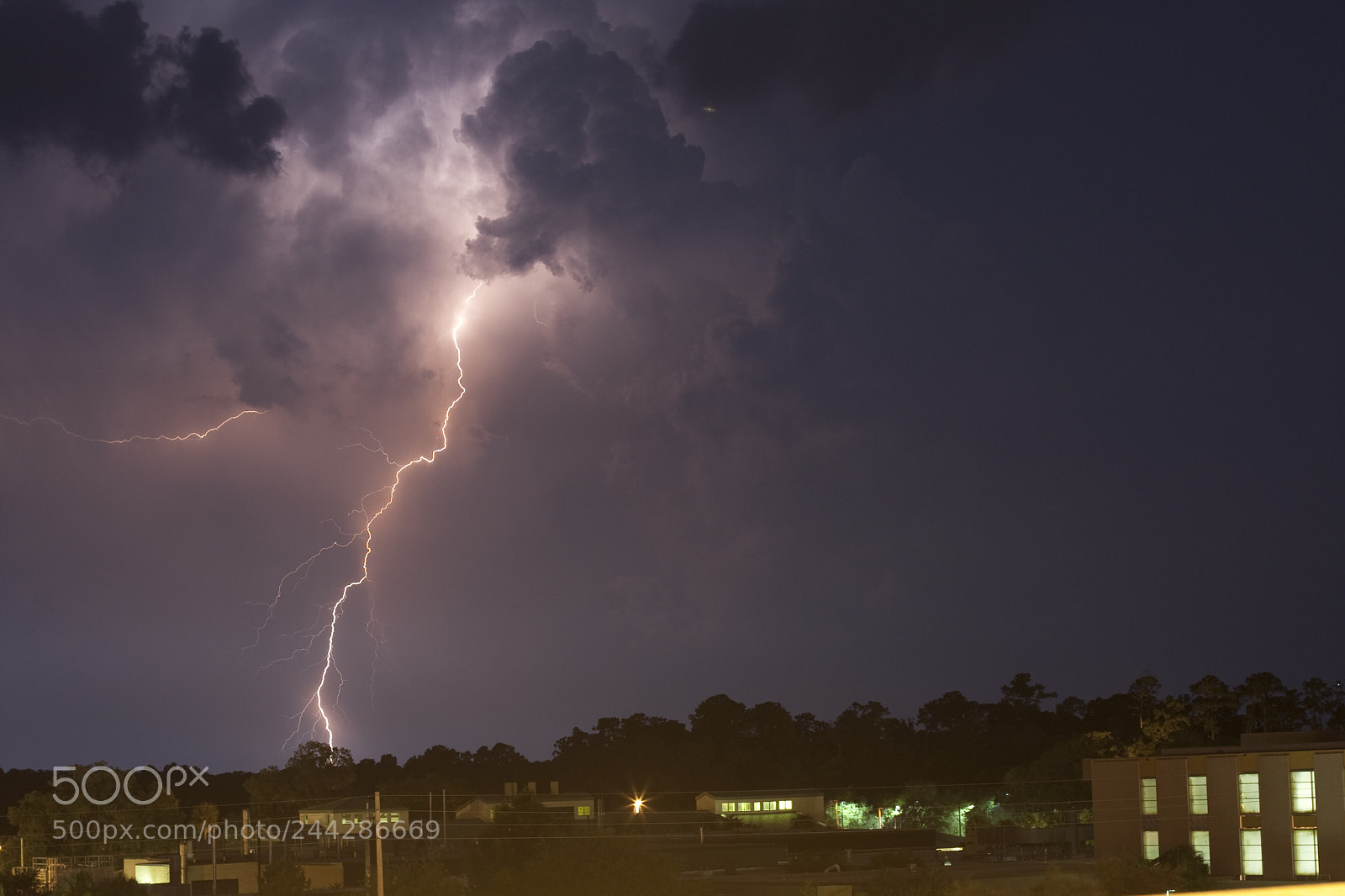 Canon EOS 40D sample photo. Lightning gnv 3 photography