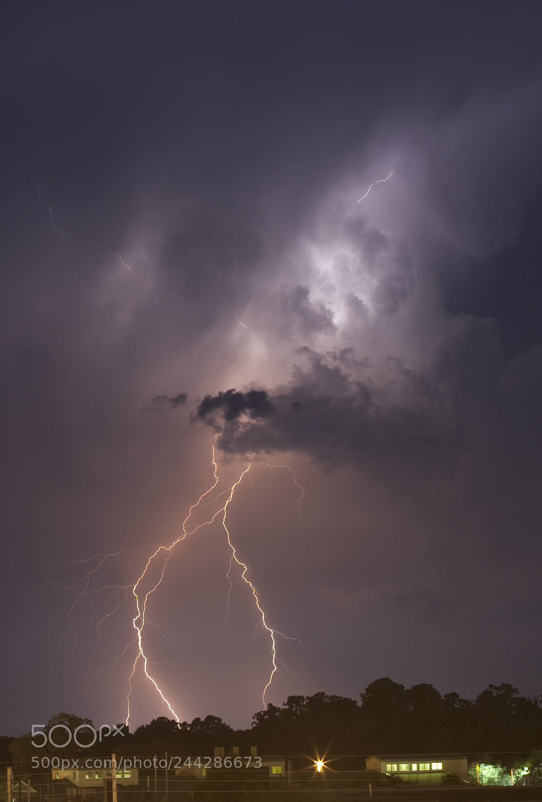 Canon EOS 40D sample photo. Lightning gnv 5 photography
