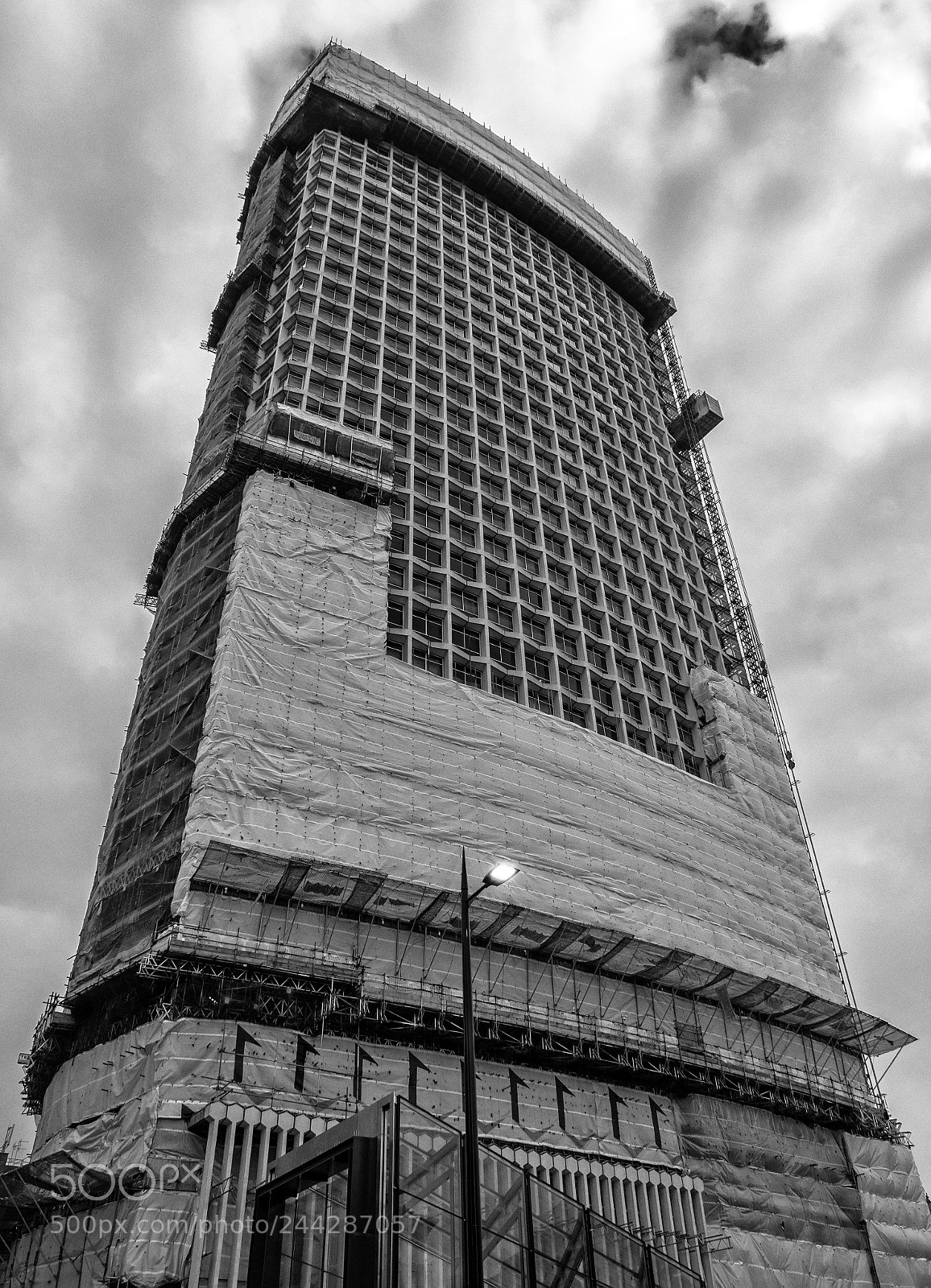 Panasonic Lumix DMC-LX10 (Lumix DMC-LX15) sample photo. Centre point tottenham court photography
