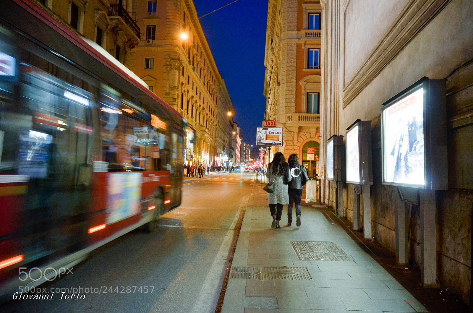 Nikon D5100 sample photo. Passeggiata in centro photography