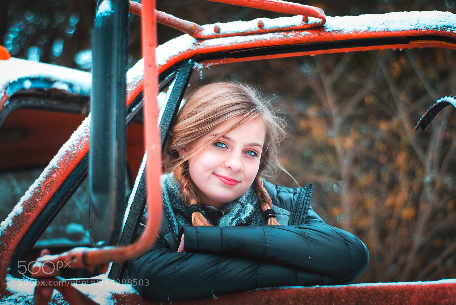 Nikon D3000 sample photo. Vibrant photography