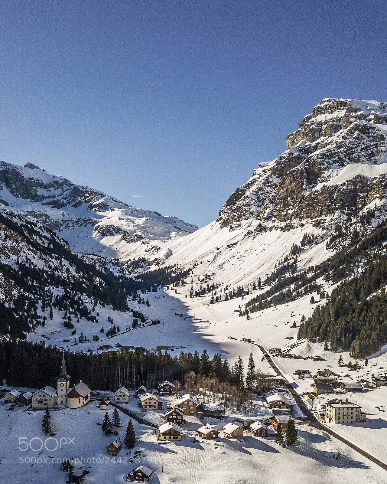 DJI FC220 sample photo. Beginning klausenpass photography