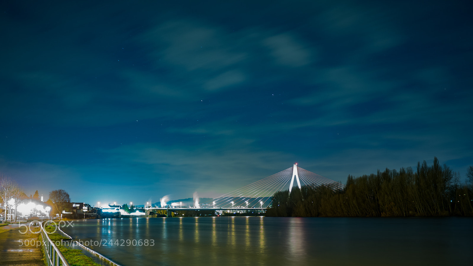 Olympus OM-D E-M10 II sample photo. Night over the rhine photography