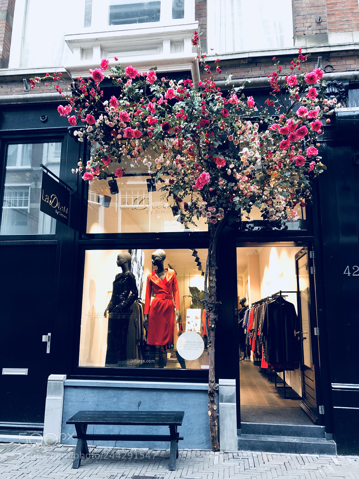 Apple iPhone 8 sample photo. Classic noordeinde photography