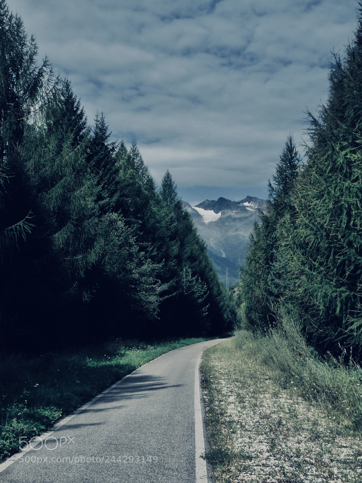 Panasonic Lumix DMC-FZ28 sample photo. Mountains photography