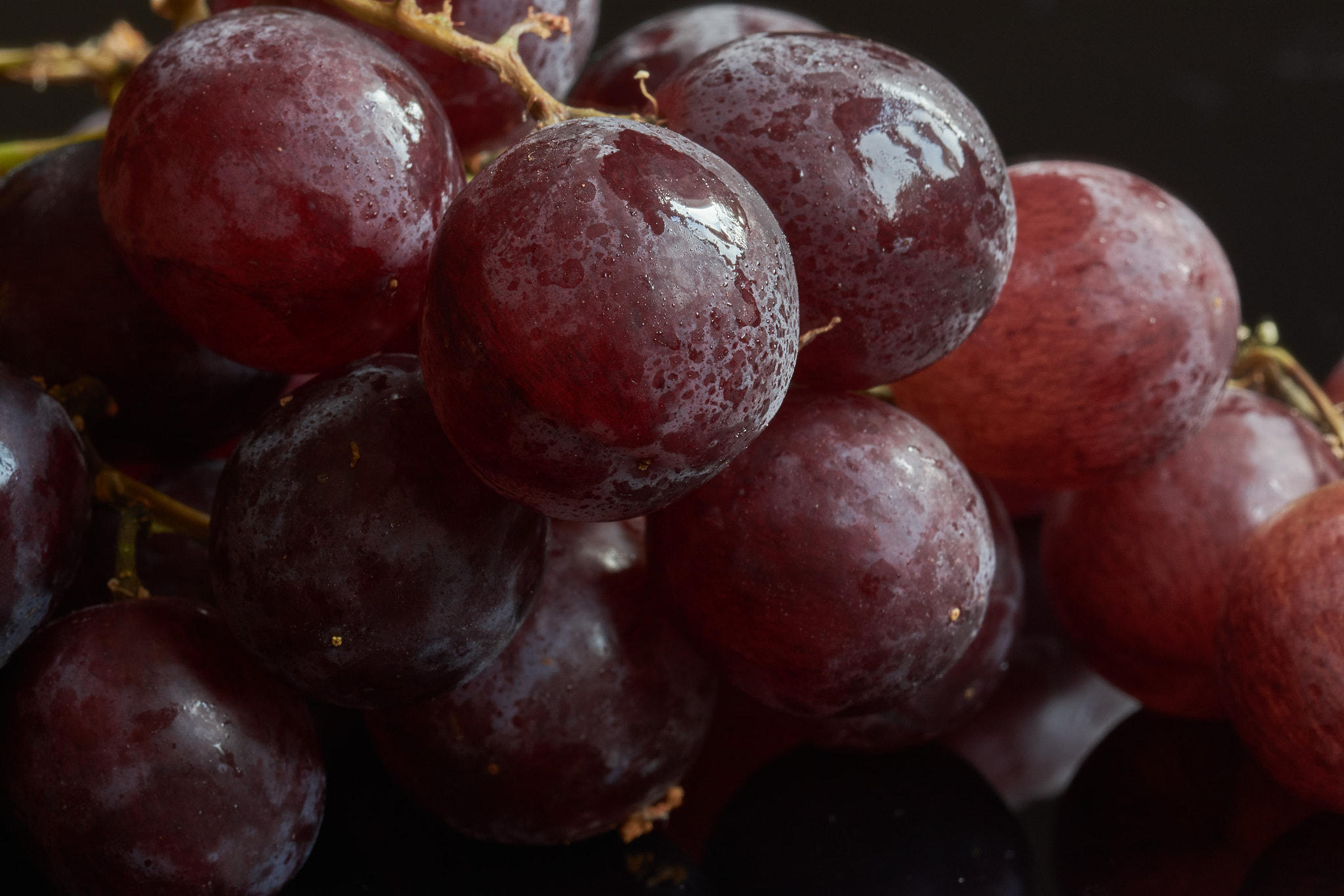 Sigma 105mm F2.8 EX DG OS HSM sample photo. Red grapes photography