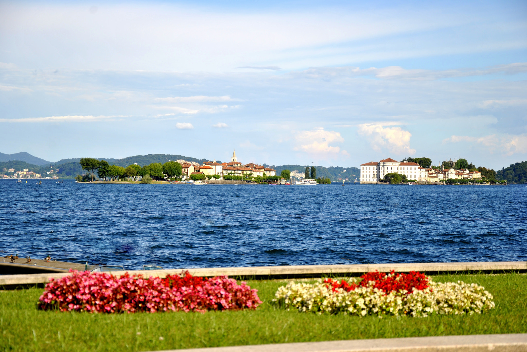 Nikon D3000 sample photo. Isola bella photography