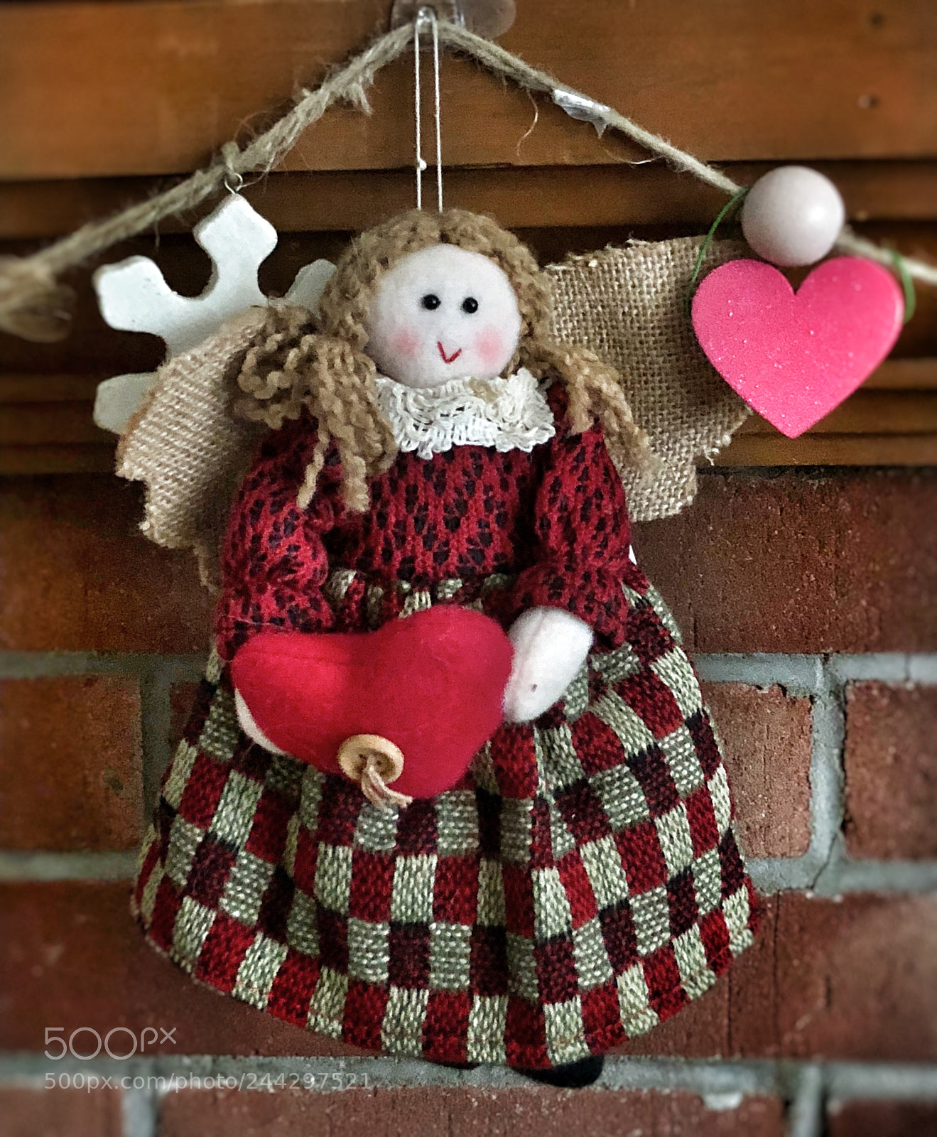 Apple iPhone 8 Plus sample photo. Winter angel photography