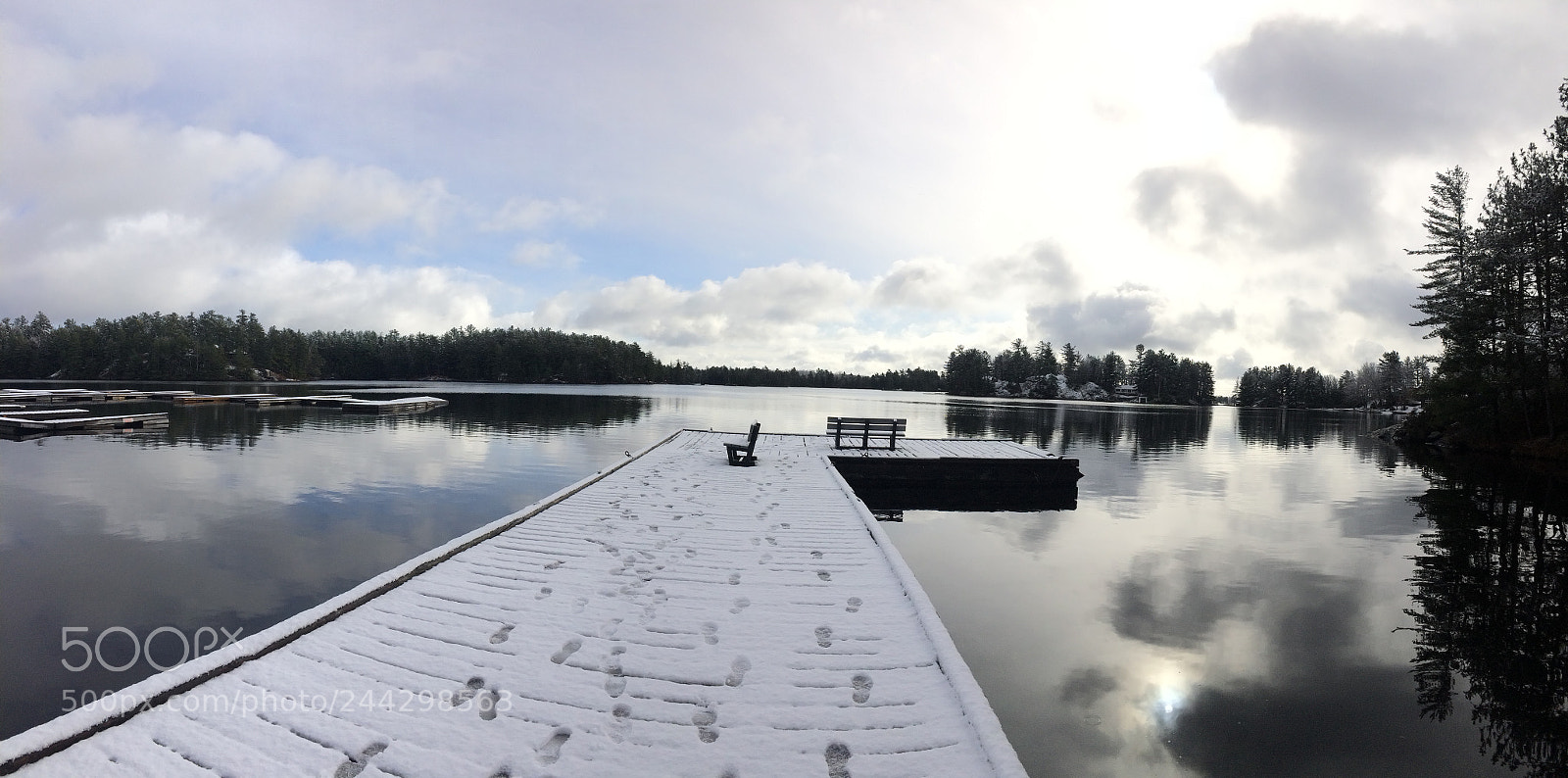 Apple iPhone 5s sample photo. Name - reflections photography