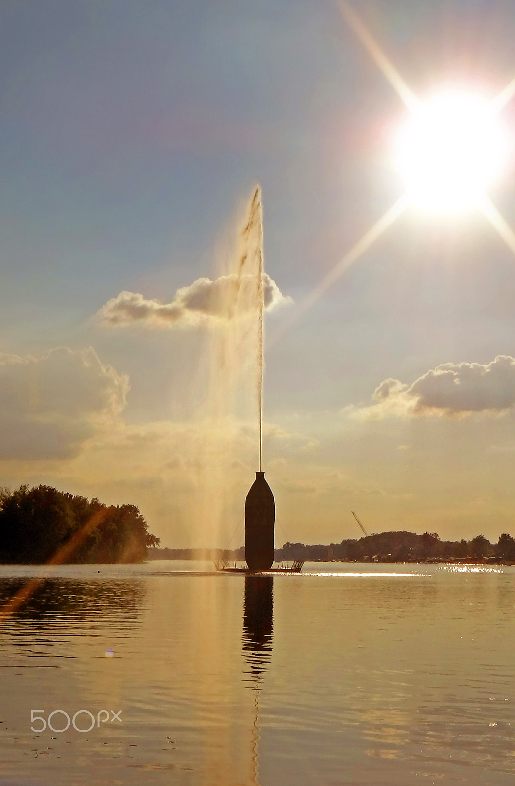 Sony Cyber-shot DSC-TX10 sample photo. Golden hour fountain photography