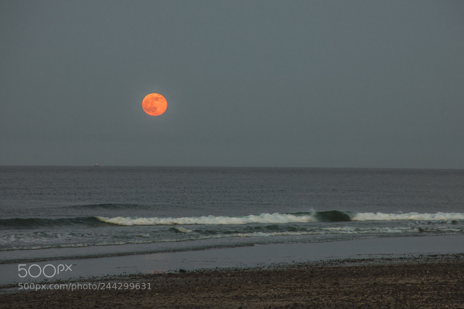 Nikon D7200 sample photo. Strawberry moon over cape photography