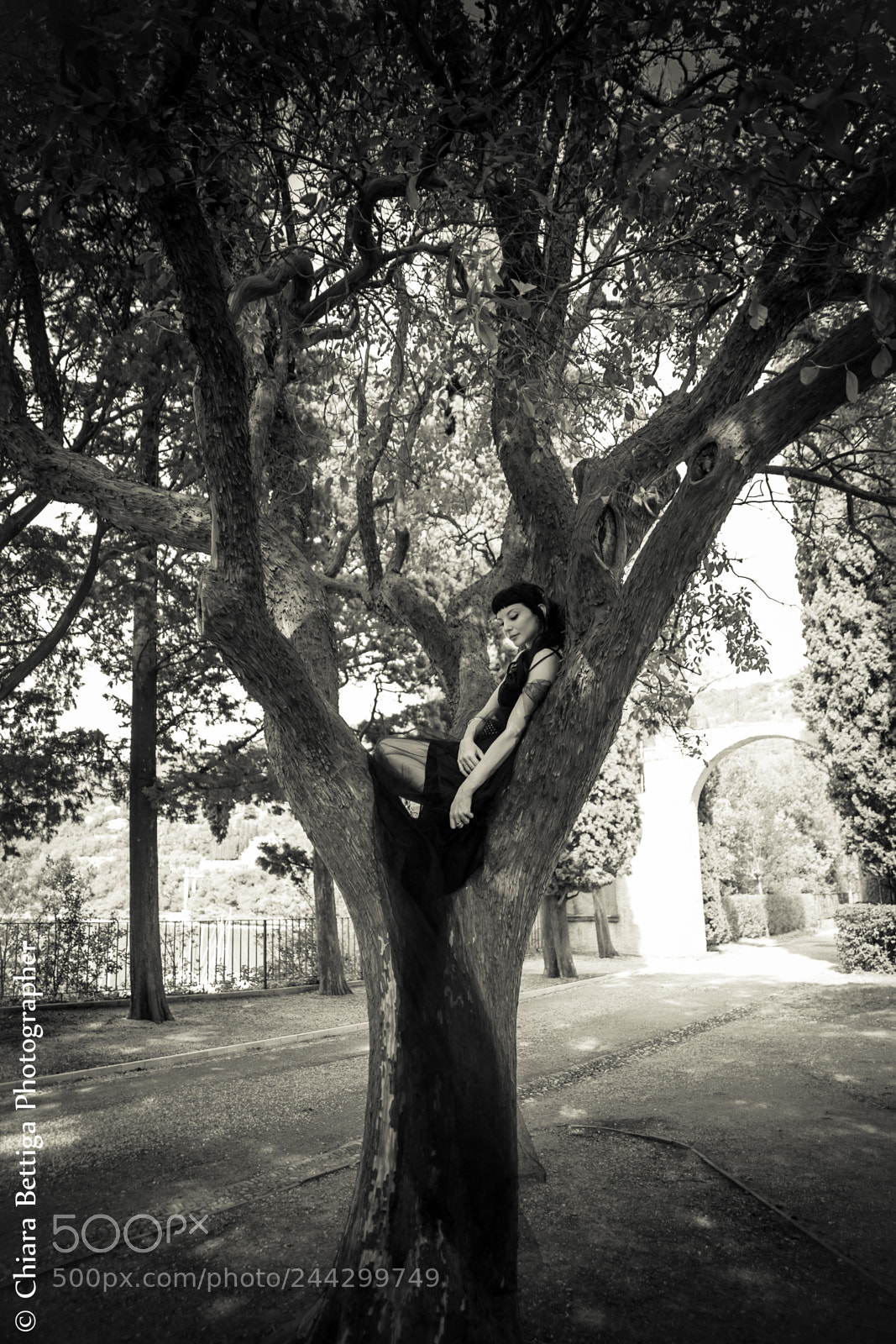 Canon EOS 5D sample photo. Lady nature photography