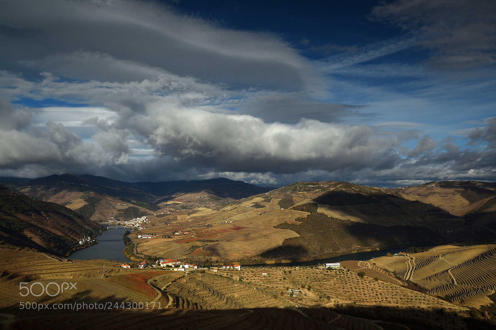 Nikon D7200 sample photo. Douro storm photography