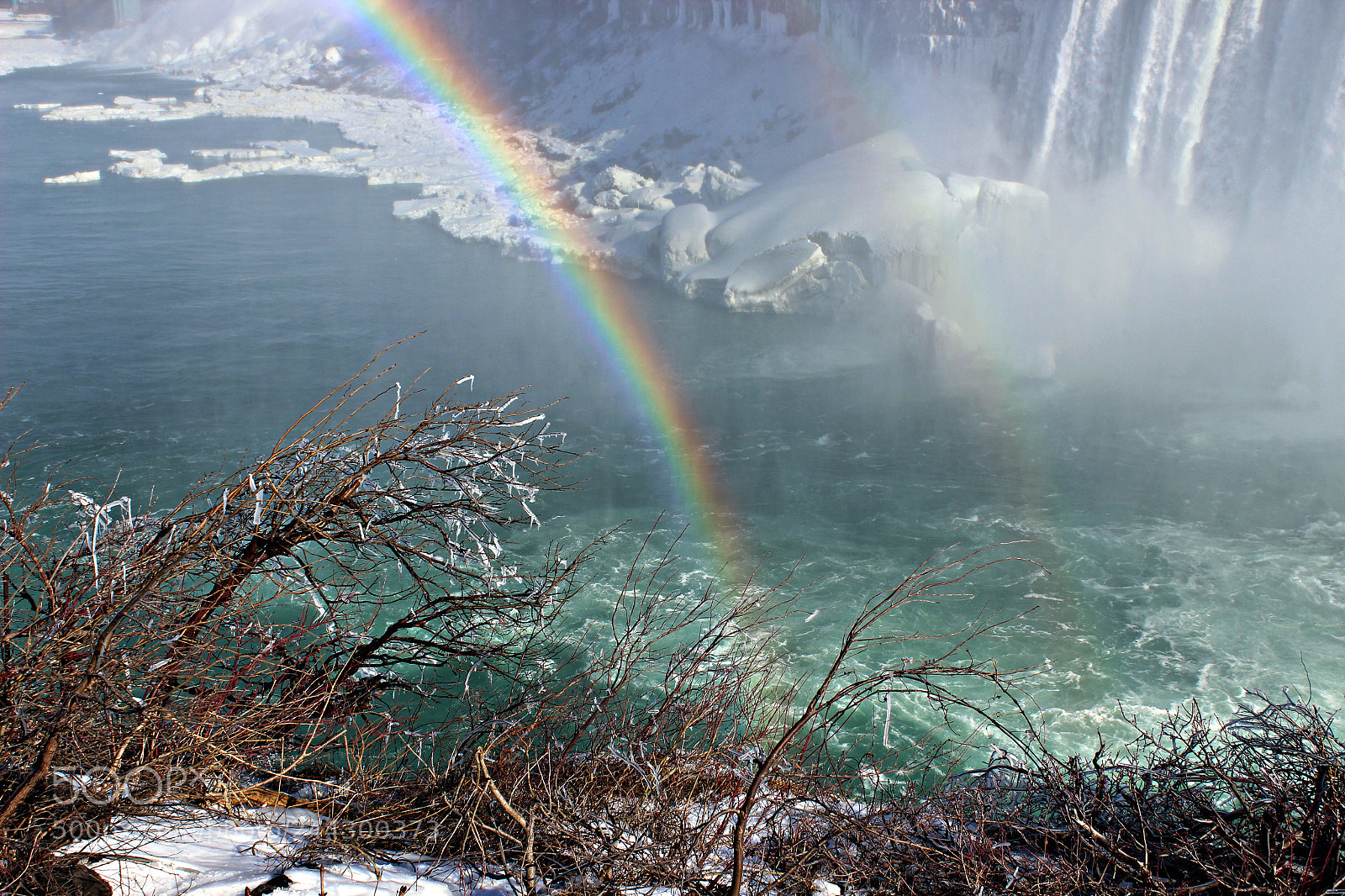 Canon EOS 600D (Rebel EOS T3i / EOS Kiss X5) sample photo. Behind the falls and photography
