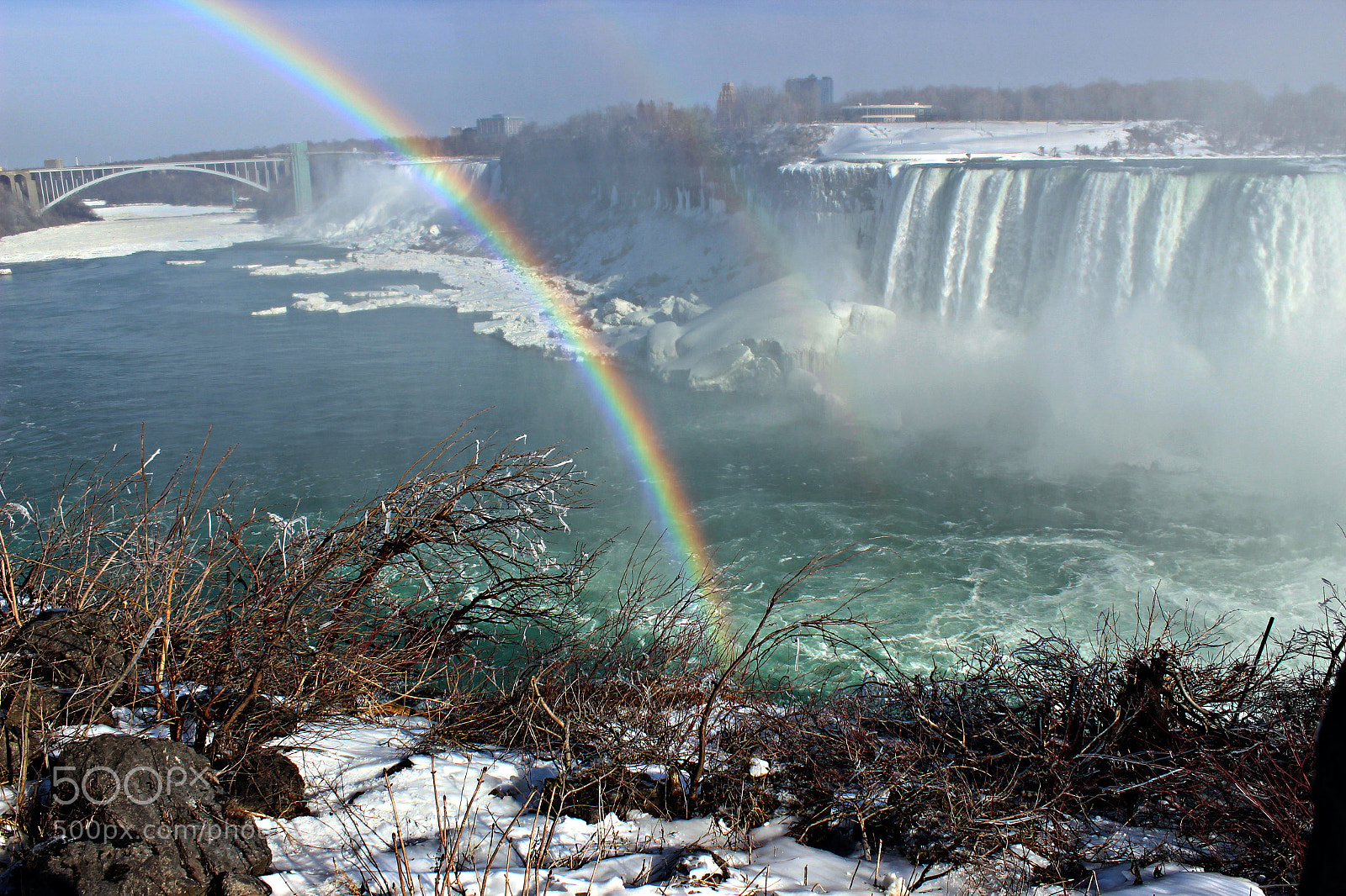 Canon EOS 600D (Rebel EOS T3i / EOS Kiss X5) sample photo. Behind the falls and photography