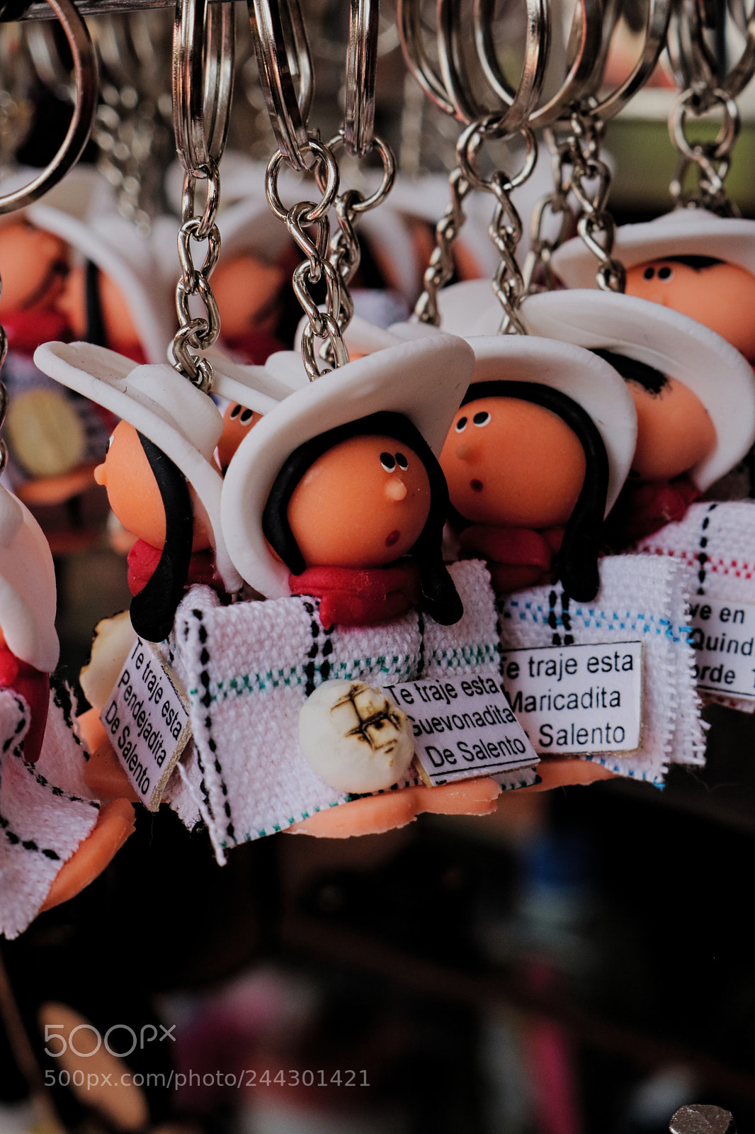 Canon EOS 750D (EOS Rebel T6i / EOS Kiss X8i) sample photo. Handcrafts photography