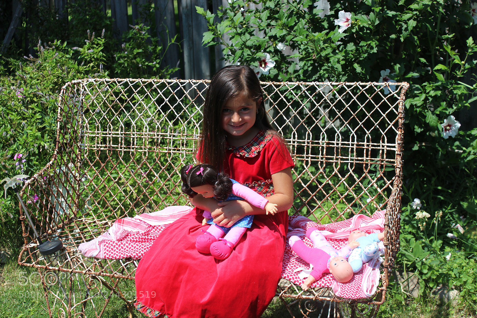 Canon EOS 600D (Rebel EOS T3i / EOS Kiss X5) sample photo. Child posing in a photography