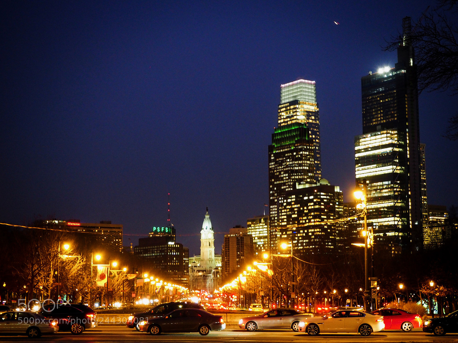 Olympus OM-D E-M10 II sample photo. Philadelphia - currently experiencing photography