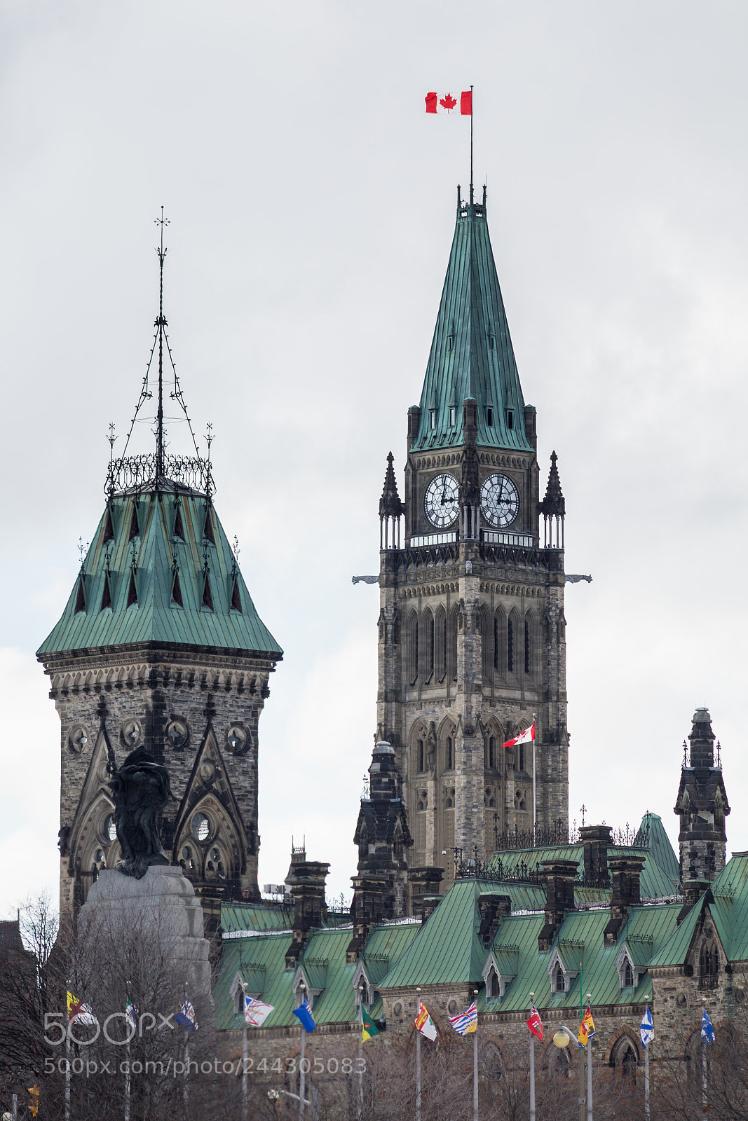 Canon EOS 700D (EOS Rebel T5i / EOS Kiss X7i) sample photo. Peace tower viewed from photography