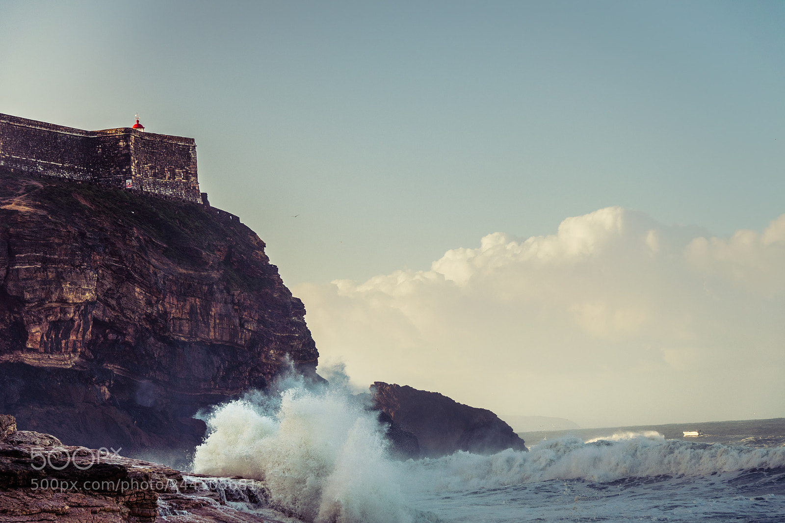 Nikon D7500 sample photo. Waves on the rock photography