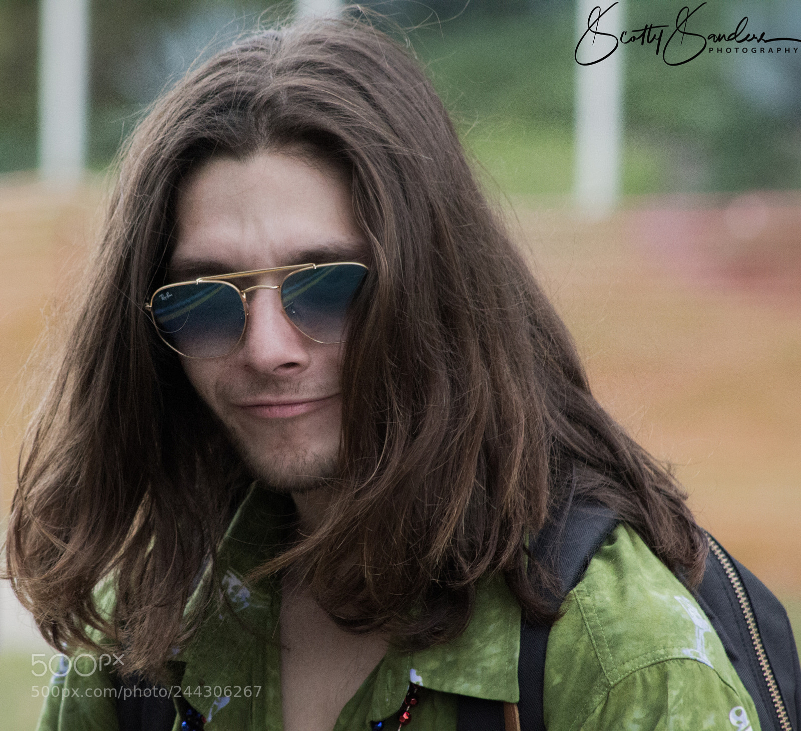Canon EOS 100D (EOS Rebel SL1 / EOS Kiss X7) sample photo. Hipter photography