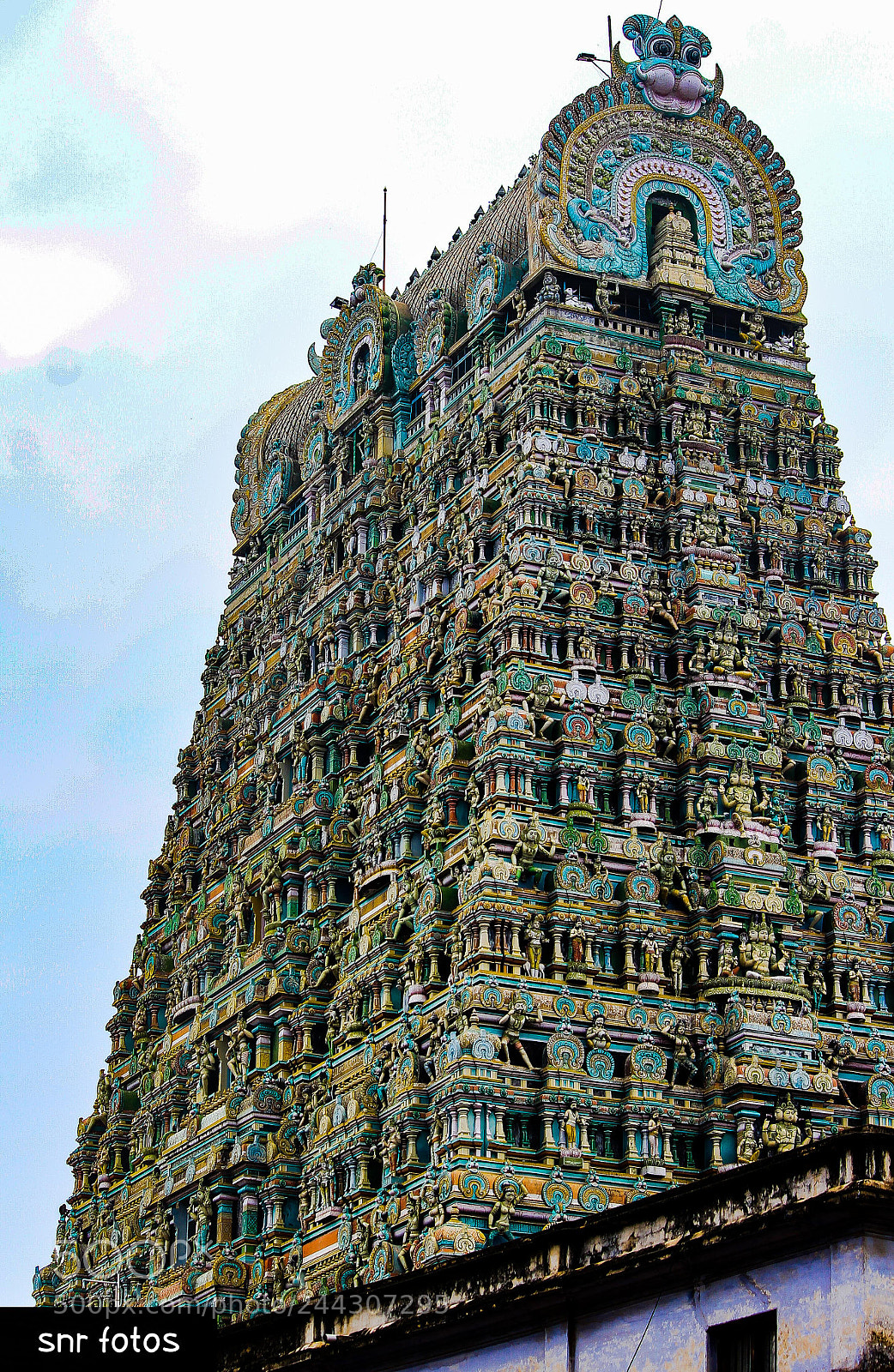 Canon EOS 1200D (EOS Rebel T5 / EOS Kiss X70 / EOS Hi) sample photo. Gopuram - gatehouse tower photography