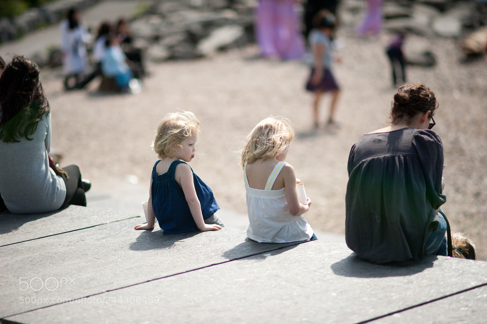 Nikon D700 sample photo. Sitting on the beach photography