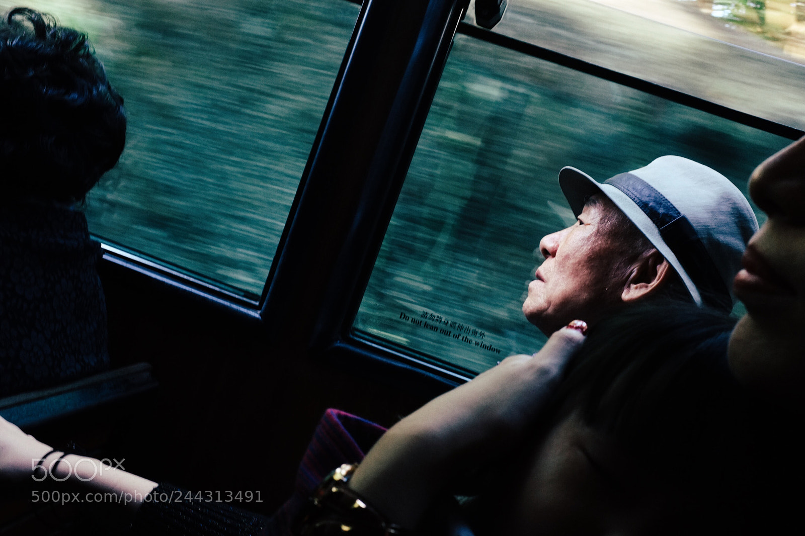 Fujifilm FinePix X100 sample photo. #hongkong #portrait #street photography