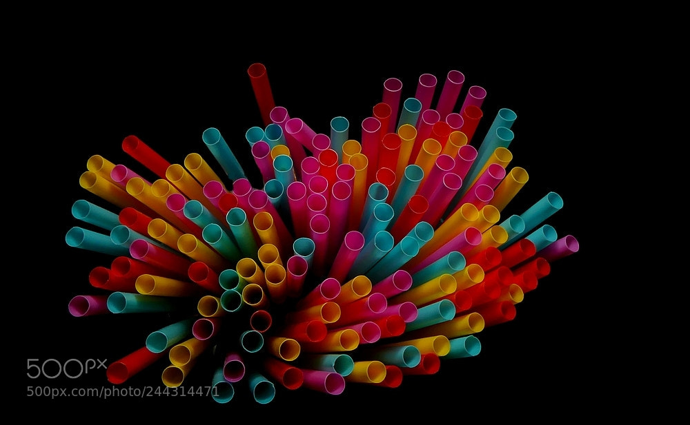 Panasonic Lumix DMC-FZ300 sample photo. Drinking straw photography
