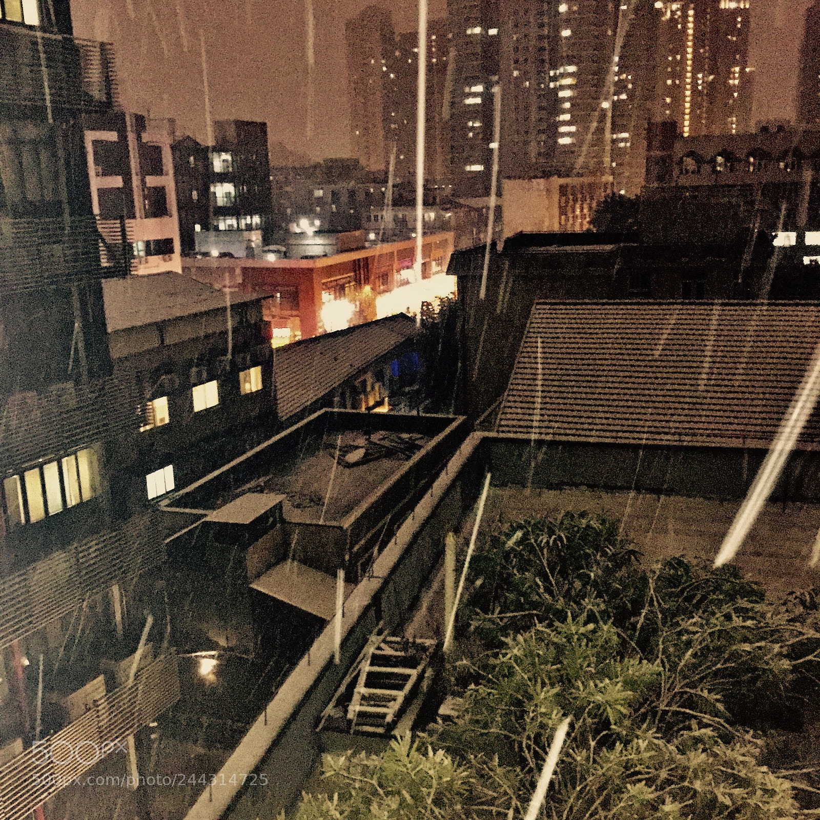 Apple iPhone 6 sample photo. Snow in the dark photography
