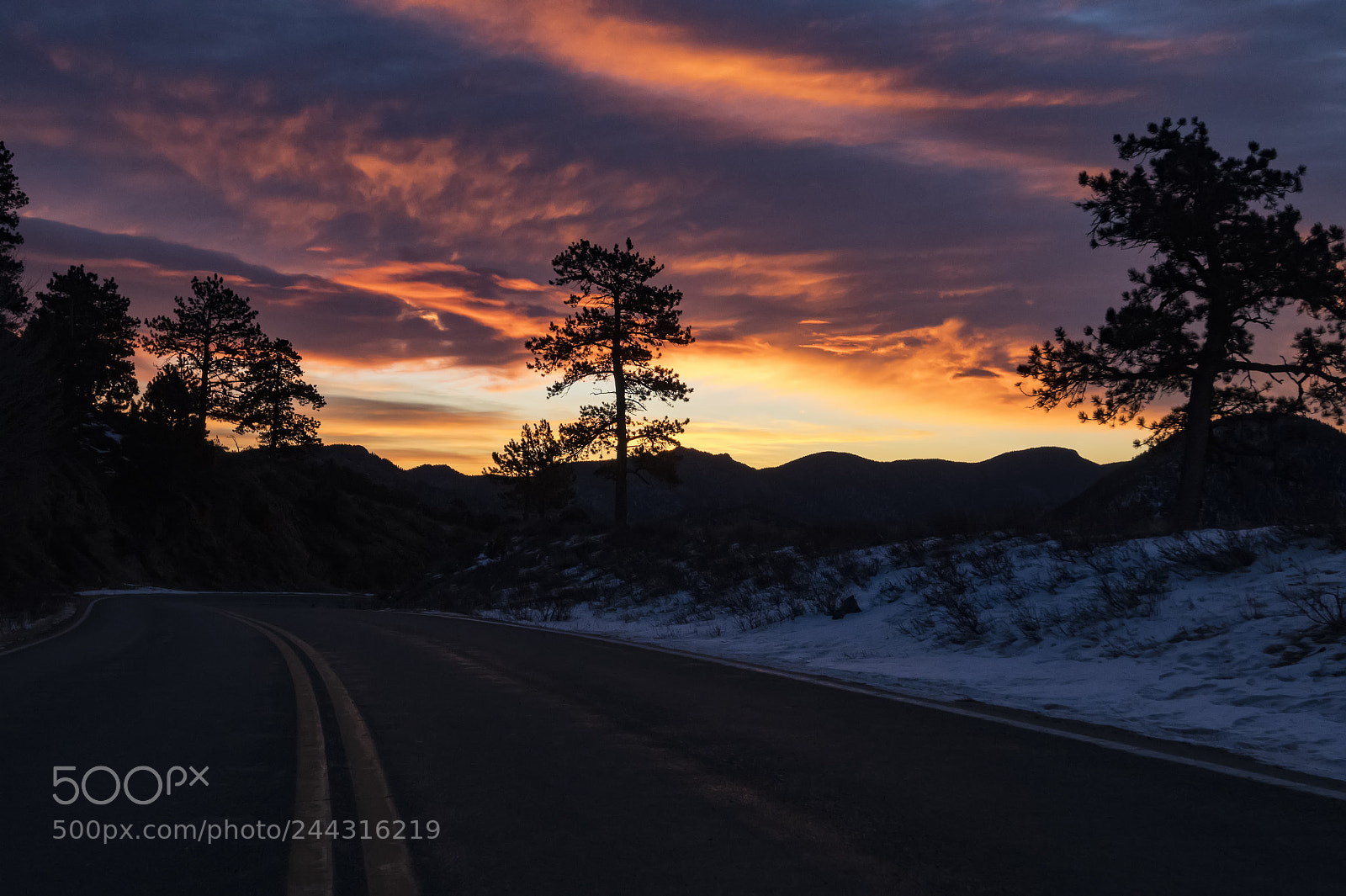 Nikon D850 sample photo. Sunrise in rmnp photography