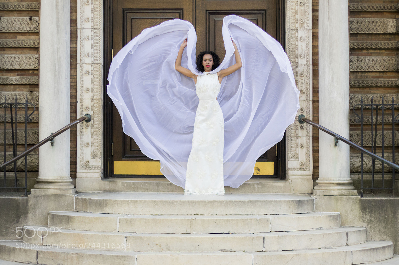 Canon EOS 750D (EOS Rebel T6i / EOS Kiss X8i) sample photo. Bridal photography