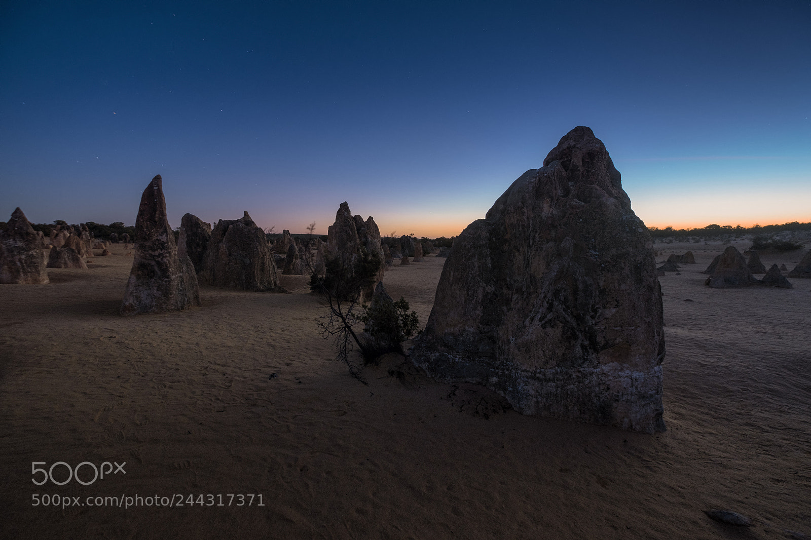 Fujifilm X-T2 sample photo. The pinnacles at dusk photography