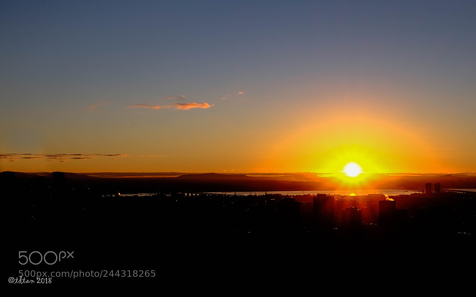 Fujifilm X-T1 sample photo. Sunrise on the city photography
