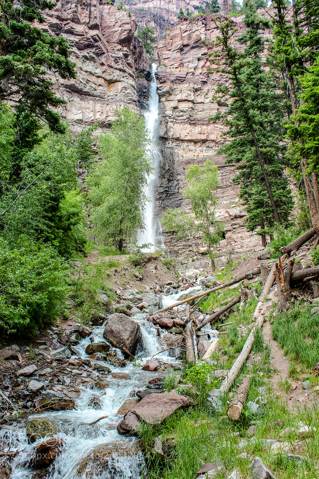 Canon EOS 600D (Rebel EOS T3i / EOS Kiss X5) sample photo. Cascading falls photography