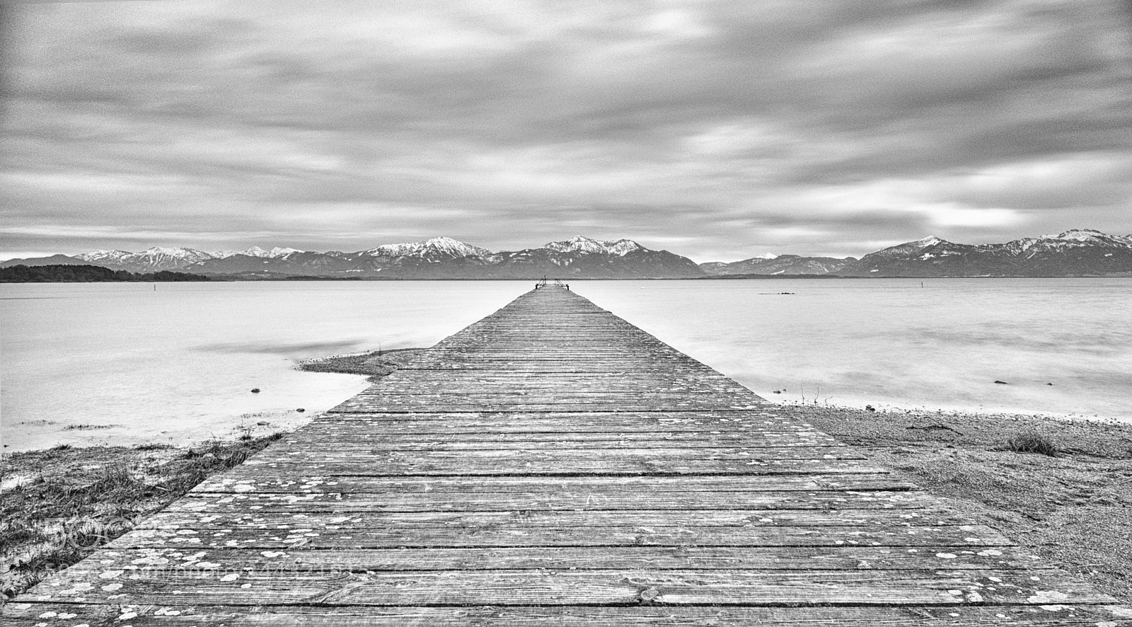 Panasonic Lumix DMC-FZ1000 sample photo. Landing stage bw photography