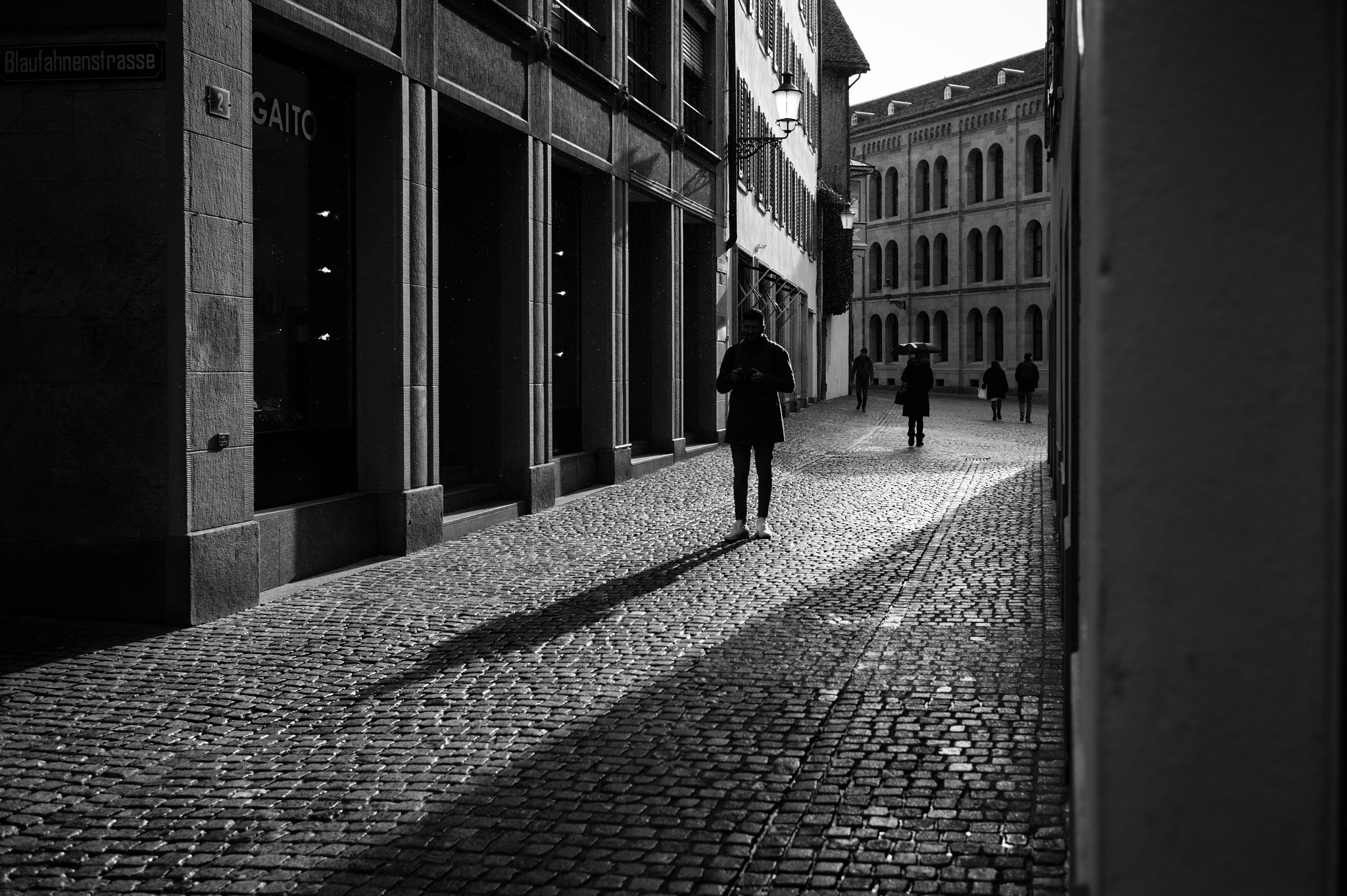 Leica Summilux-M 35mm F1.4 ASPH sample photo. Thank you mate photography